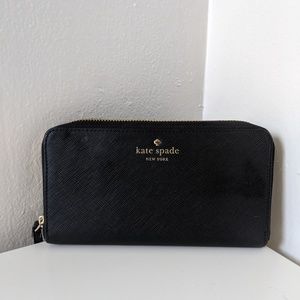 Kate Spade black leather continetal wallet